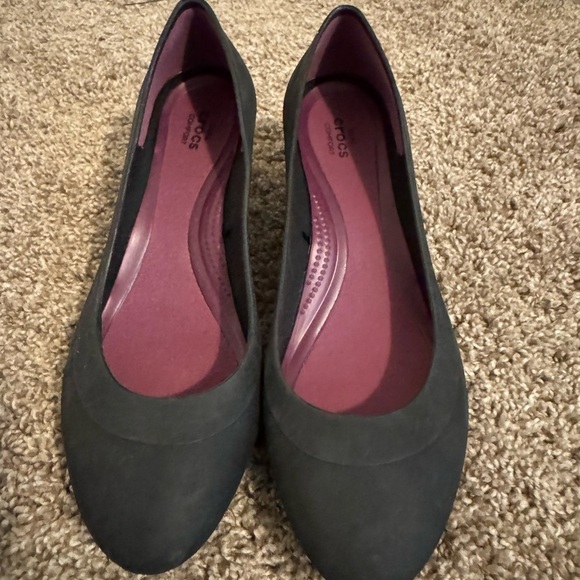 CROCS Black Flats Comfortable Slip-On Loafers - Picture 1 of 4